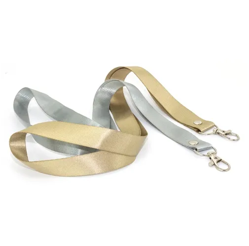 plata LANYARD VIP CLASS