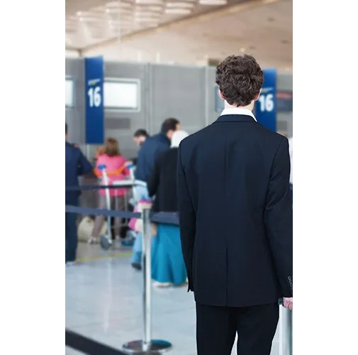 POSTES SEPARADORES CINTA RETRACTIL DIVISON