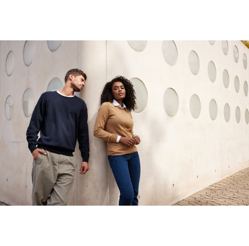 Men\'s Round-Neck Pullover