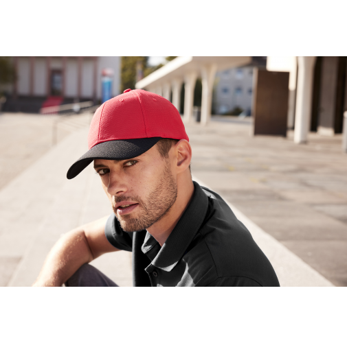 6 Panel Mesh Cap