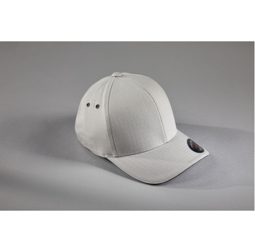 black/cream Flexfit® Ripstop Sandwich Cap
