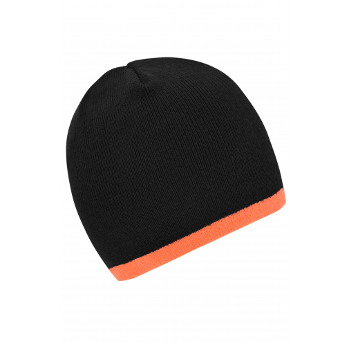 Beanie with Contrasting Border