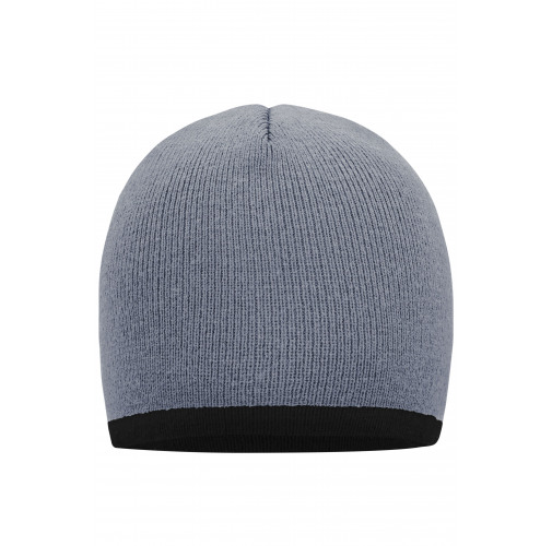 Beanie with Contrasting Border