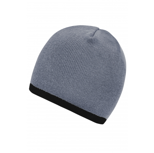 Beanie with Contrasting Border