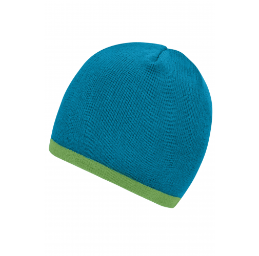 Beanie with Contrasting Border