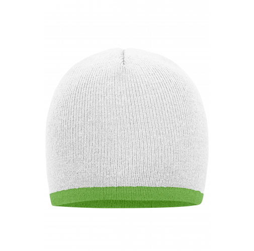 Beanie with Contrasting Border