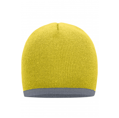 Beanie with Contrasting Border