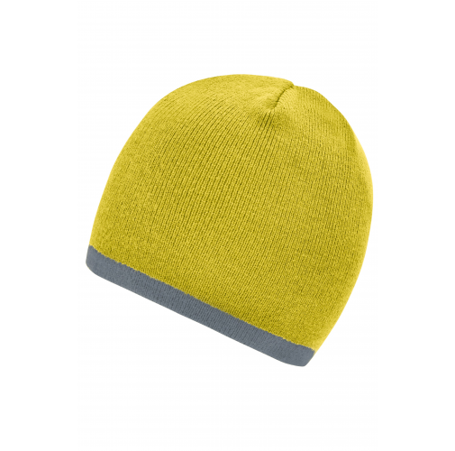 Beanie with Contrasting Border