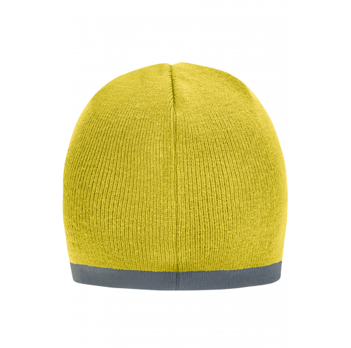 Beanie with Contrasting Border