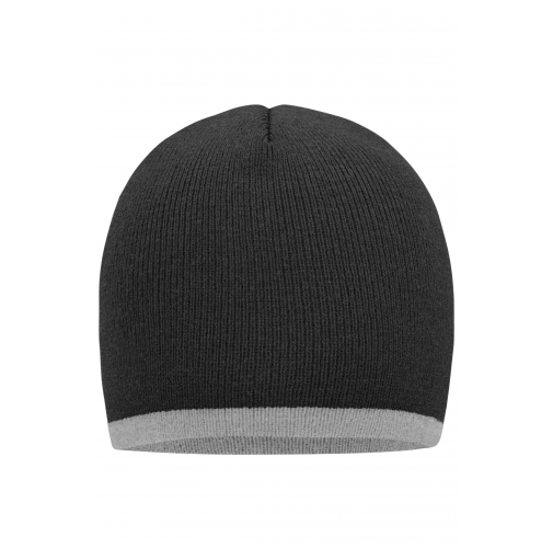 Beanie with Contrasting Border