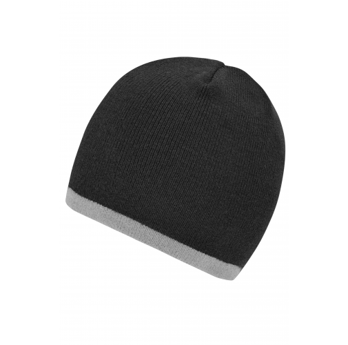 Beanie with Contrasting Border