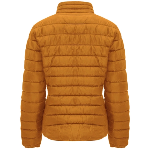 amarillo curry FINLAND WOMAN 5095