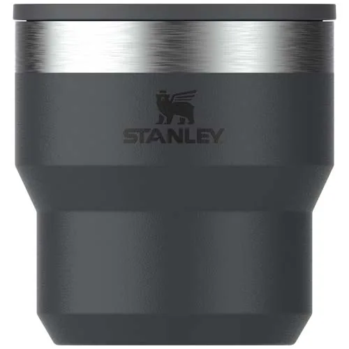 negro intenso Stanley Stay Hot Taza apilable aislada de acero inoxidable de 295 ml