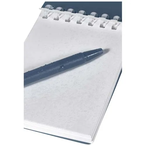 Set de libreta de tapa blanda y bolígrafo de exterior de material reciclado (tinta azul) 