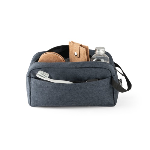blue REPURPOSE BAG. Neceser fabricado en poliéster reciclado 600D