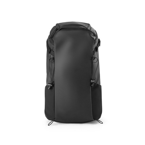 negro ALASCA. Mochila de senderismo con revestimiento impermeable