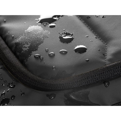 TOULON. Mochila para portátil fabricada en poliéster reciclado 600D de alta densidad 16