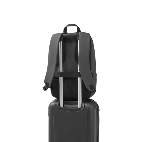 black TOULON. Mochila para portátil fabricada en poliéster reciclado 600D de alta densidad 16\