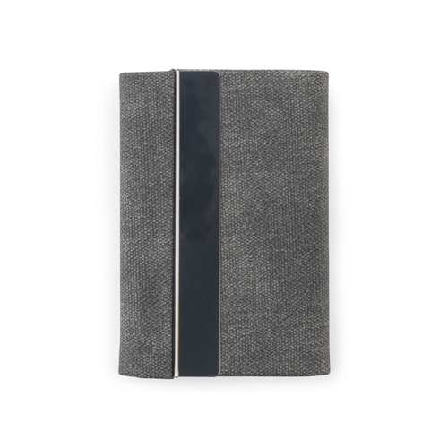 gris oscuro VAUGHN. Set compuesto por un tarjetero y un llavero, ambos de metal y poliéster reciclado (30 % reciclado - rPET)