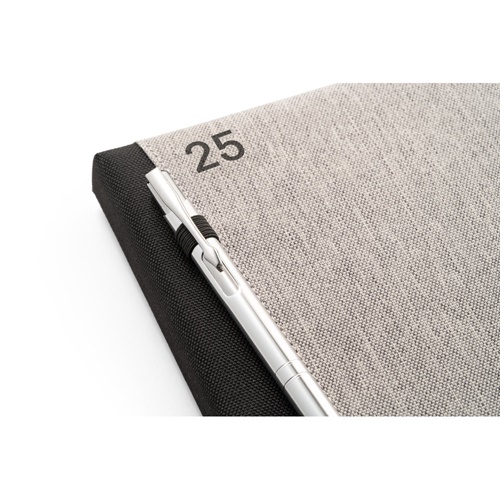 gray LARSSON B5. Agenda B5 en poliéster reciclado (100% rPET)