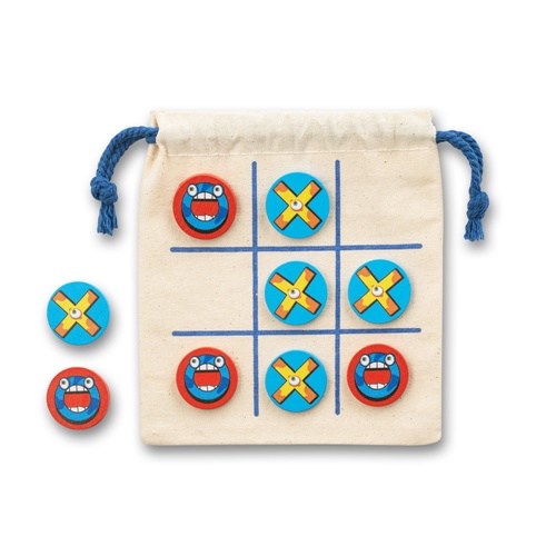 natural claro CROSSES. Clásico juego del tres en raya compuesto por 10 piezas de madera contrachapada