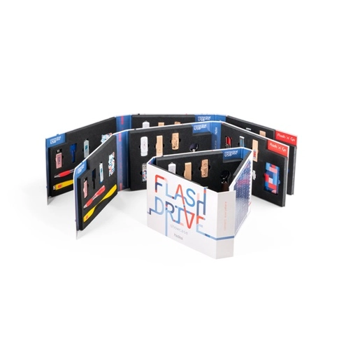 FLASH DRIVE SHOWCASE. Muestrario personalizado de pen drives