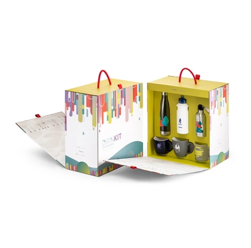 DRINKIT SHOWCASE. Muestrario personalizado de \