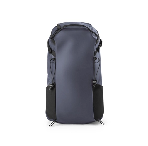 ALASCA. Mochila de senderismo con revestimiento impermeable