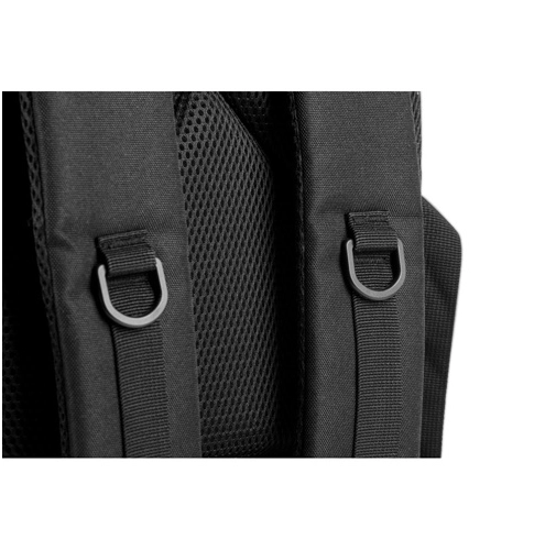 EDINBURGH BPACK. Mochila de estilo militar en poliéster reciclado 600D, alta densidad y forro en poliéster reciclado 210D 17\'3’