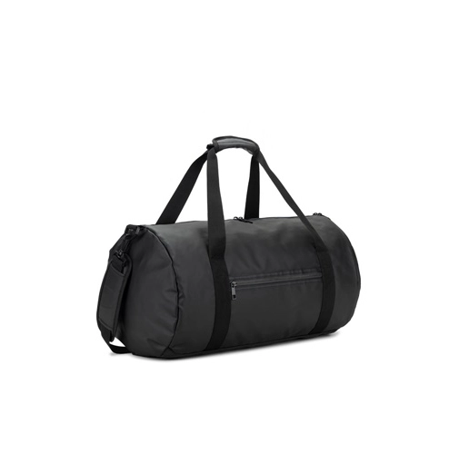 black OSASCO SPORT. Bolsa de deporte de forma cilíndrica fabricada en poliéster reciclado 600D de alta densidad con compartimento lateral para zapatillas