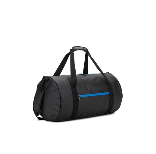 azul royal OSASCO SPORT. Bolsa de deporte de forma cilíndrica fabricada en poliéster reciclado 600D de alta densidad con compartimento lateral para zapatillas
