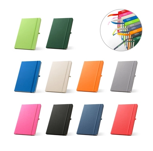 ANNE. Cuaderno A5 en poliéster reciclado (100% rPET) con páginas a rayas