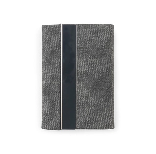 VAUGHN. Set compuesto por un tarjetero y un llavero, ambos de metal y poliéster reciclado (30 % reciclado - rPET)