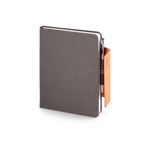 black TAGORE A5. Agenda A5 en piel (58% reciclada)