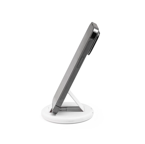 SYSTROM. Cable de carga ultrarrápida y set de adaptadores ABS reciclado (100% rABS)