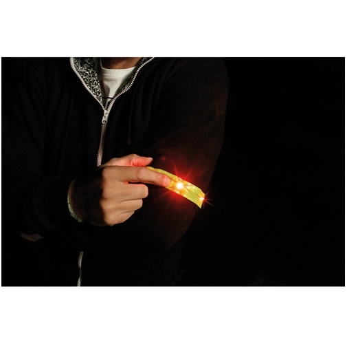 yellow VISIBLE. Brazalete reflectante con 4 LED rojos