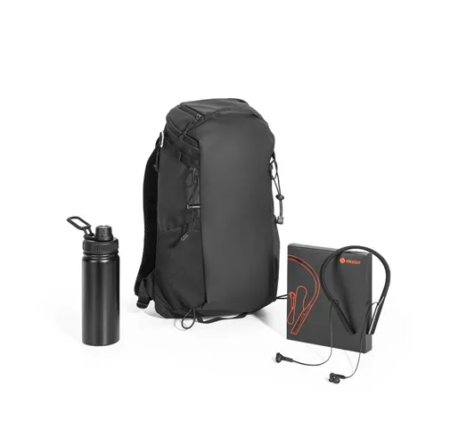 black KIT ADVENTURE. El Kit Aventura es adecuado para quienes les gusta viajar