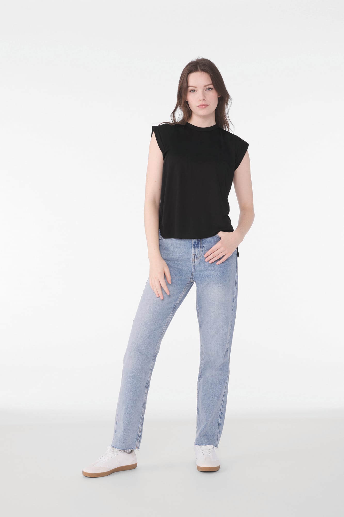 CAMISETA FLOWY MANGA VUELTA MUJER