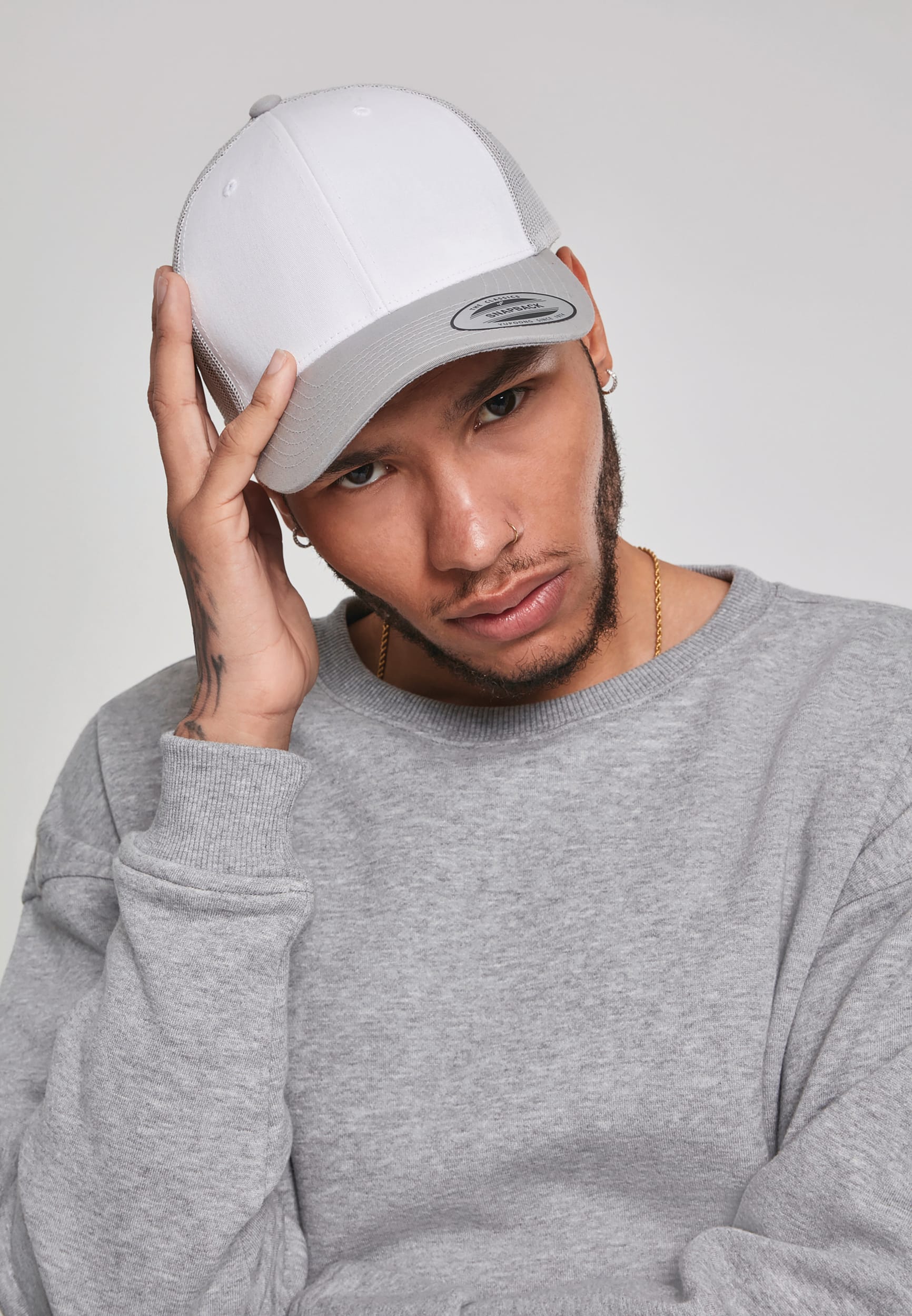 GORRA RETRO TRUCKER COLORED FRONT