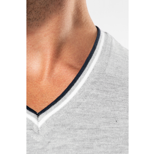 Camiseta de punto piqué con cuello de pico de hombre