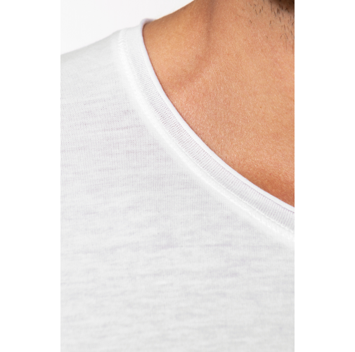 Camiseta orgánica con cuello sin costuras y manga corta hombre