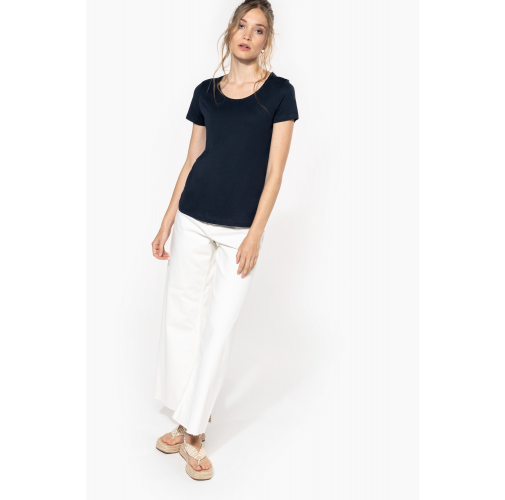 Camiseta orgánica con cuello sin costuras y manga corta mujer