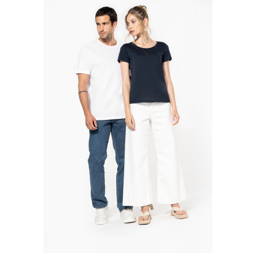 Camiseta orgánica con cuello sin costuras y manga corta mujer