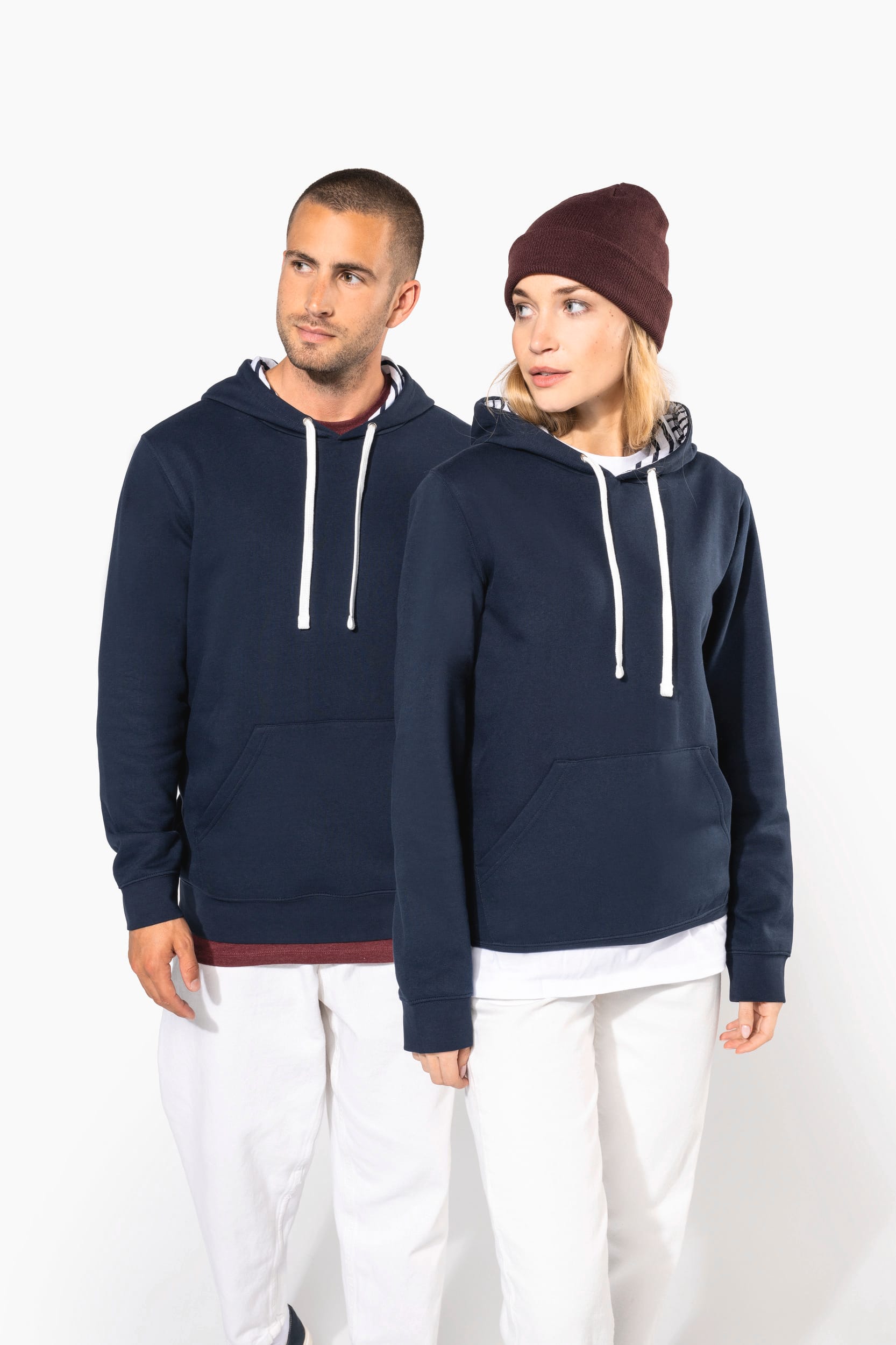 SUDADERA CON CAPUCHA DE FORRO CONTRASTADO  - UNISEX