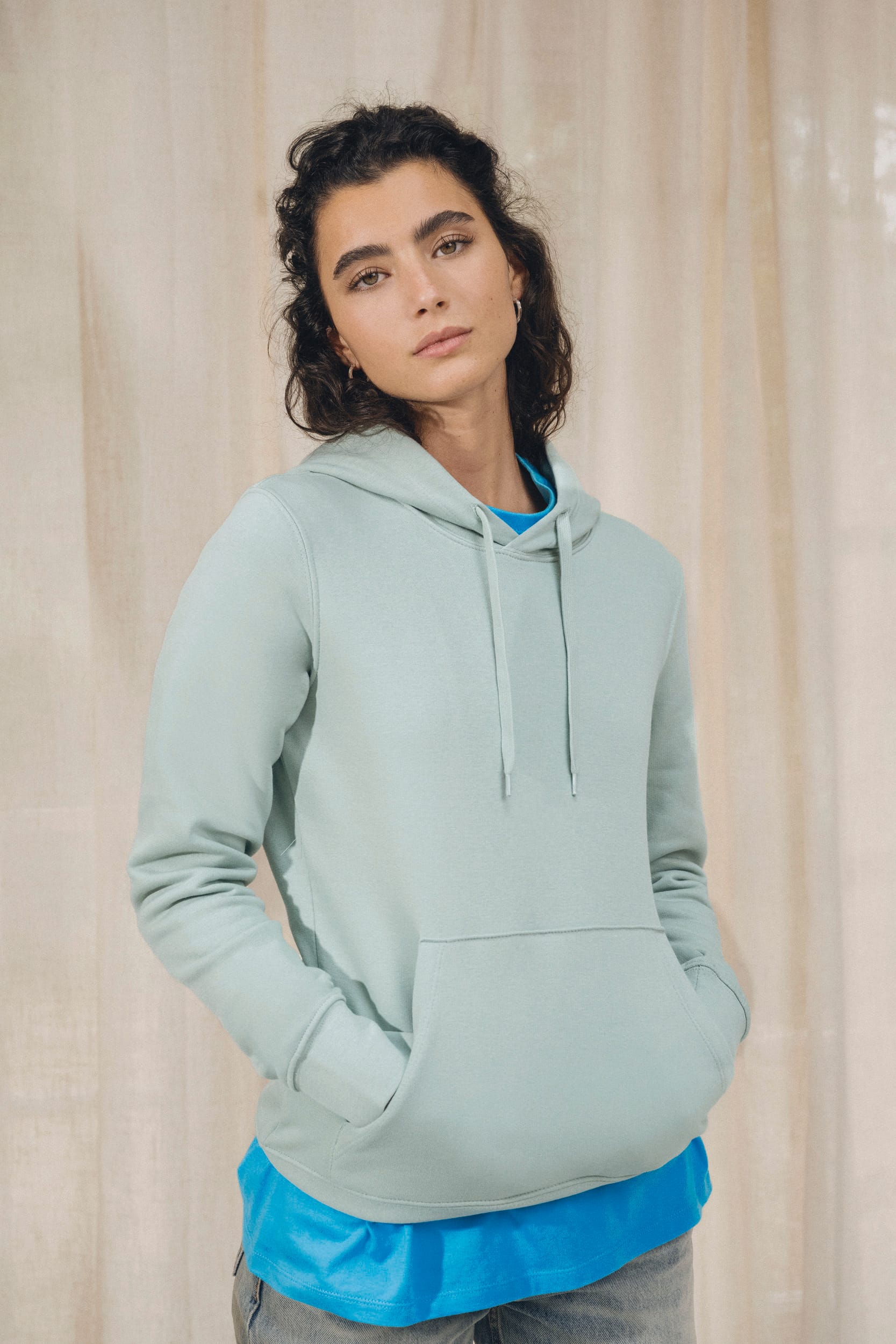SUDADERA CAPUCHA ECORRESPONSABLE MUJER