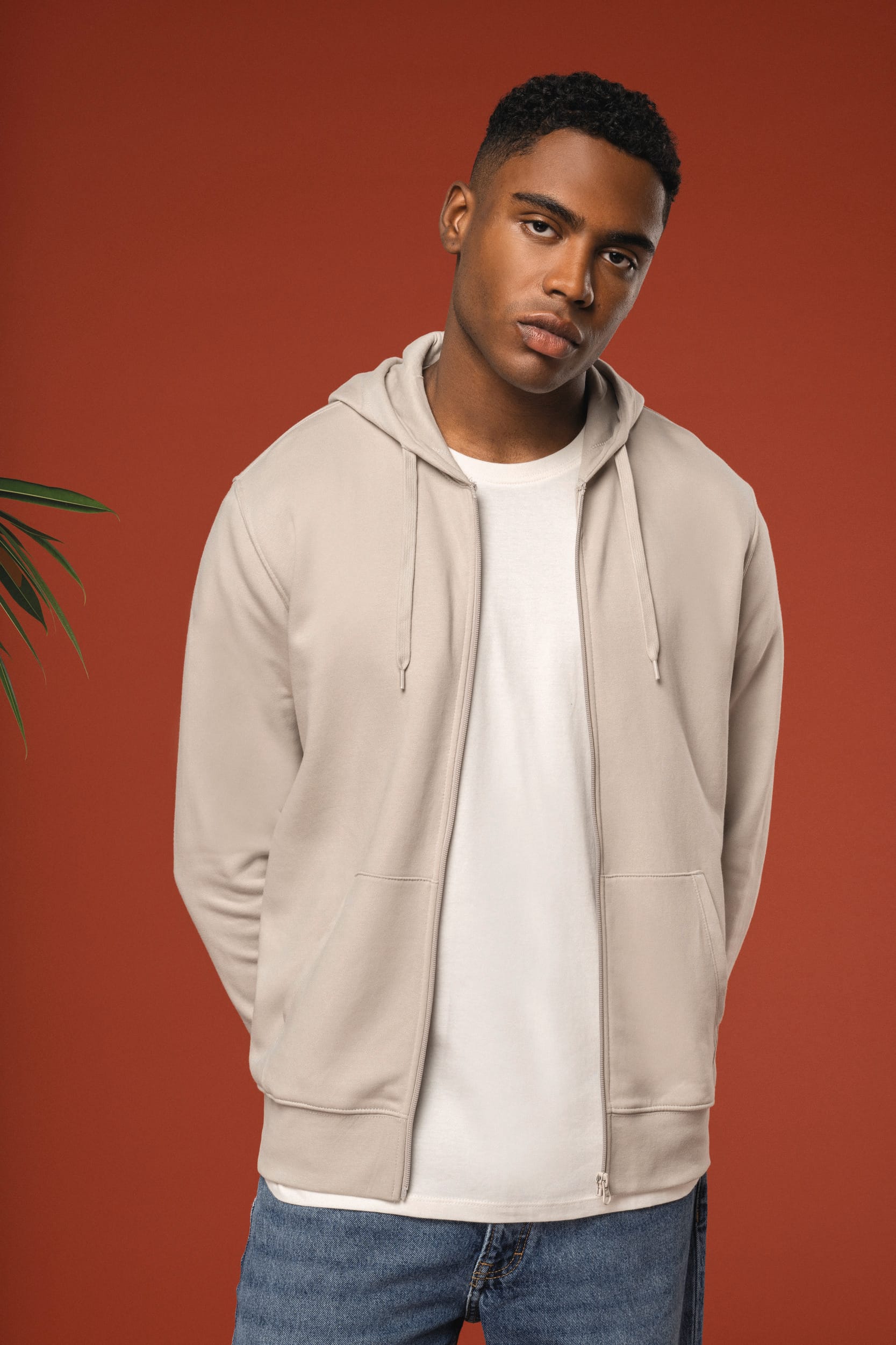 SUDADERA CON CAPUCHA Y CREMALLERA ECORRESPONSABLE HOMBRE