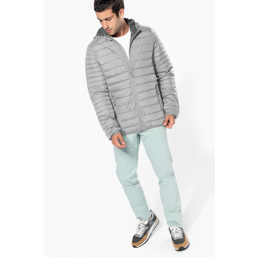 Chaqueta acolchada y ligera con capucha hombre