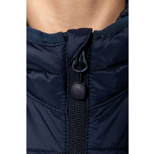 Chaqueta acolchada y ligera con capucha niños