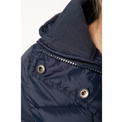 Parka ligera acolchada con capucha para mujer