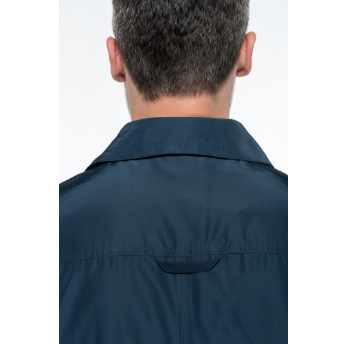Gabardina ligera para hombre